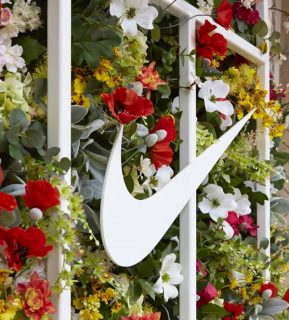 NikeCourt X Liberty Summer ’16 collection a 3D window display