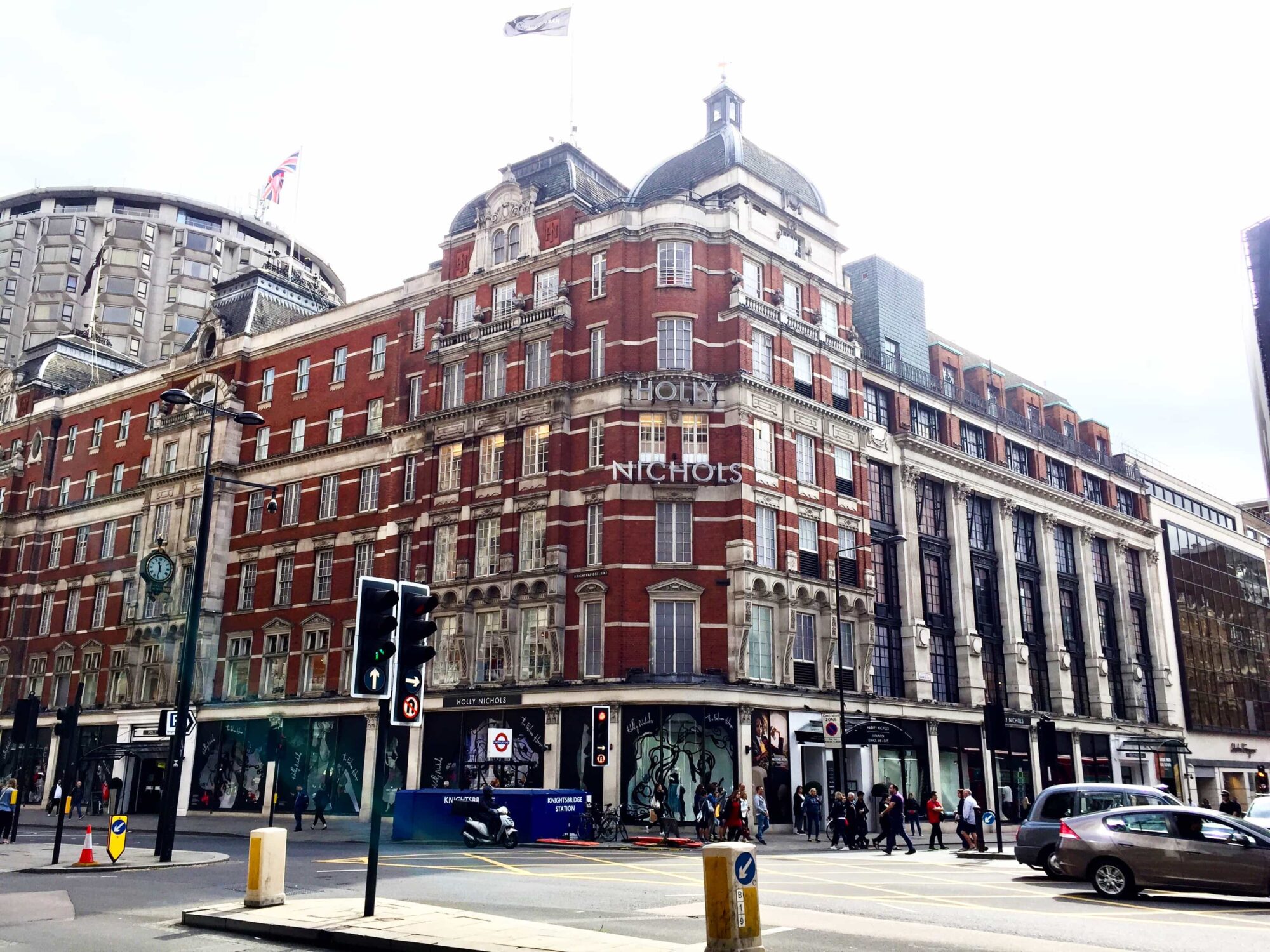 On The Road: #HelloHollyNichols