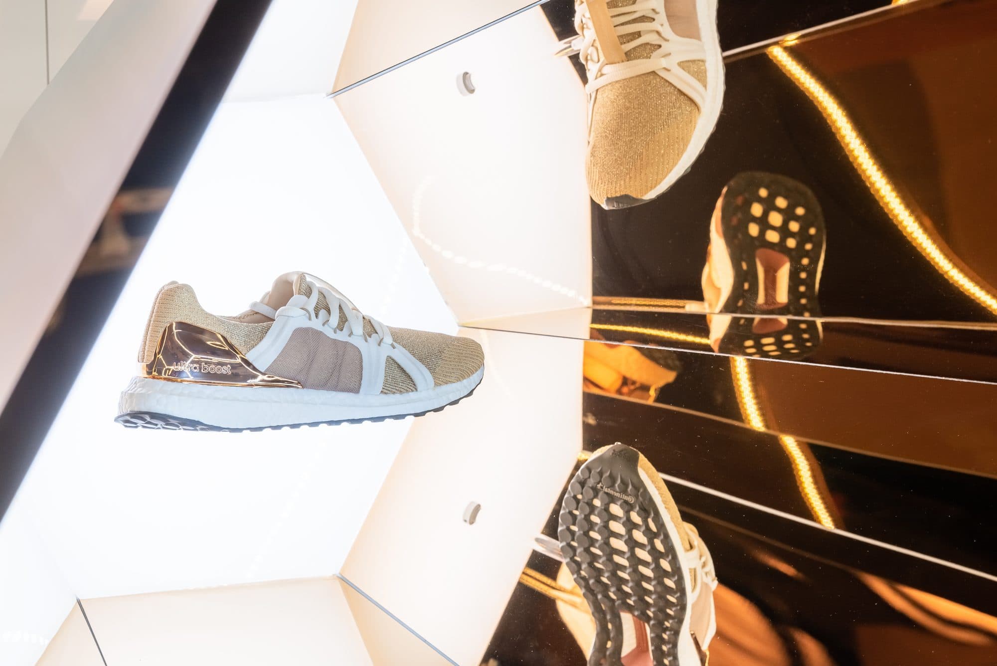 Adidas Ultra Boost Harrods Display-31