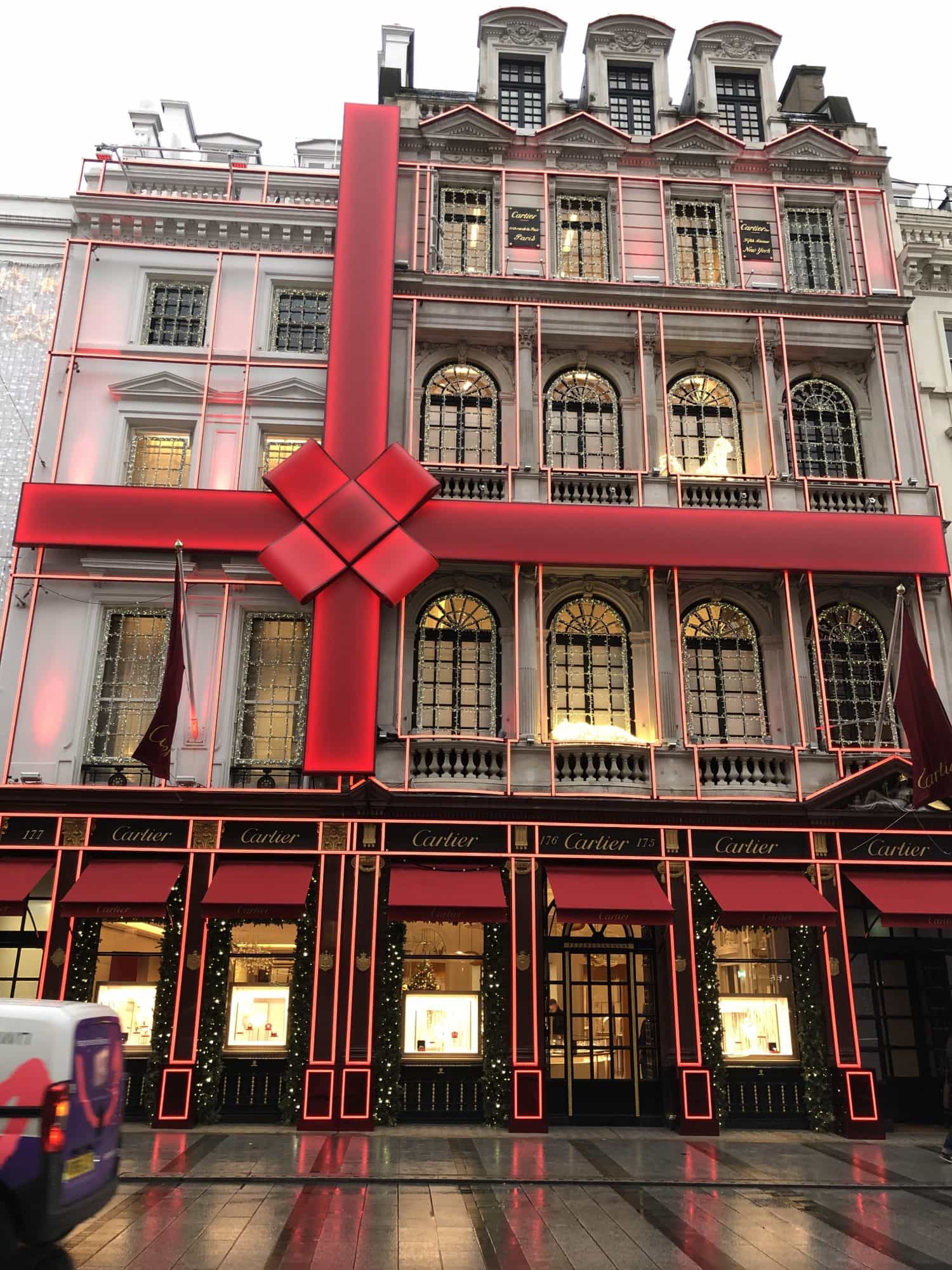 Cartier shop with Christmas decorations