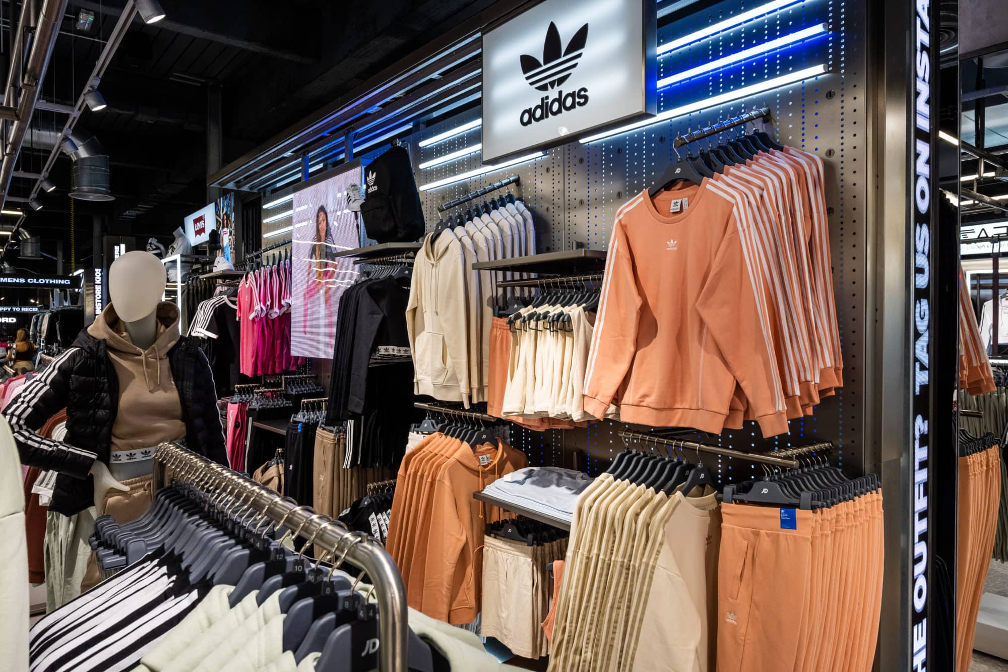 white adidas jumper jd