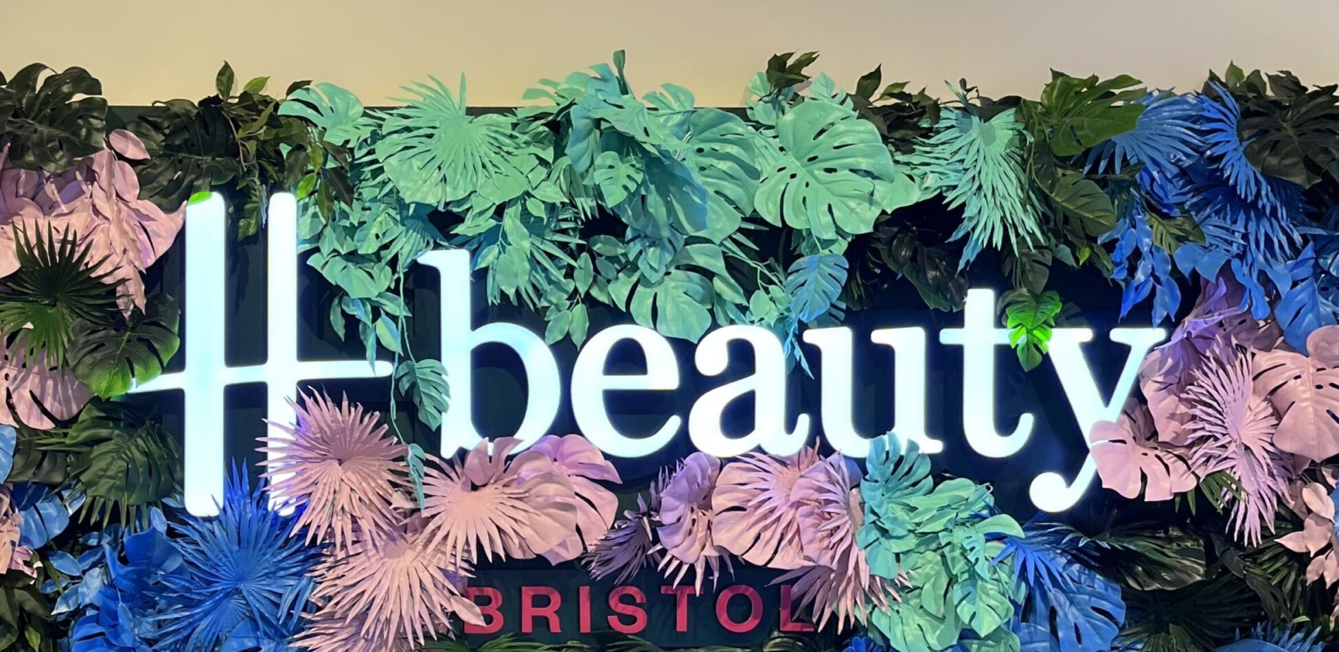 On The Road: H Beauty