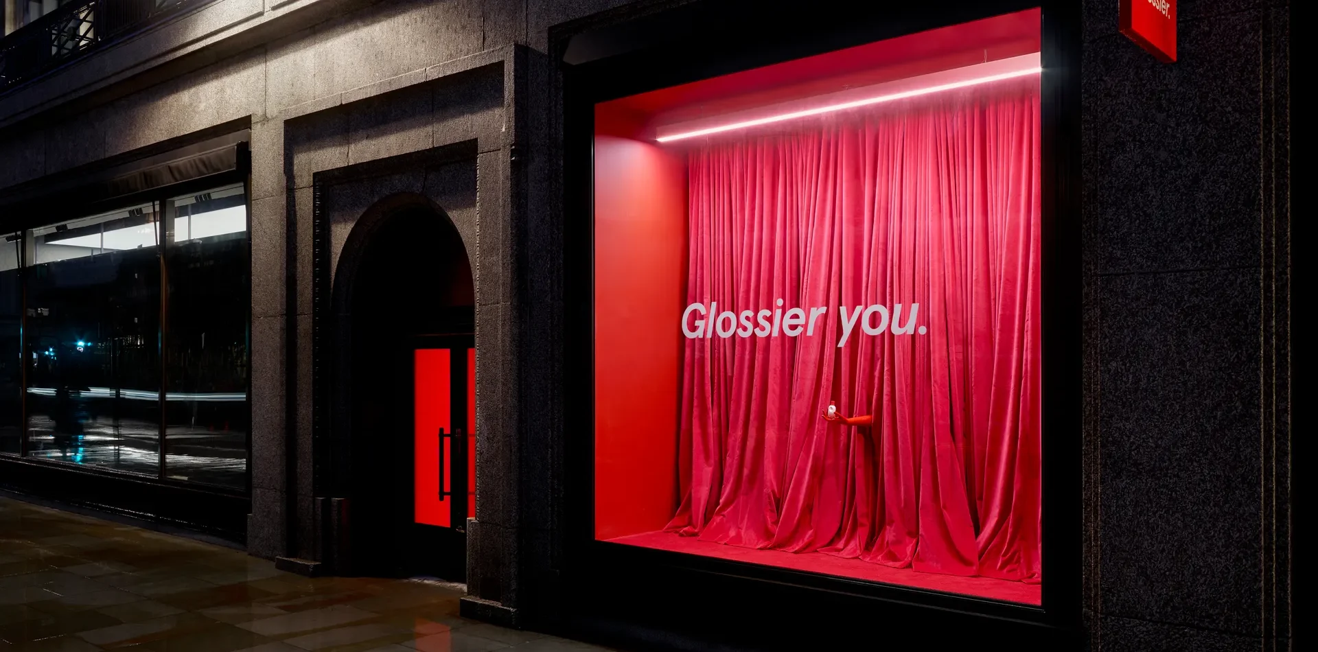 Glossier Pop-Up
