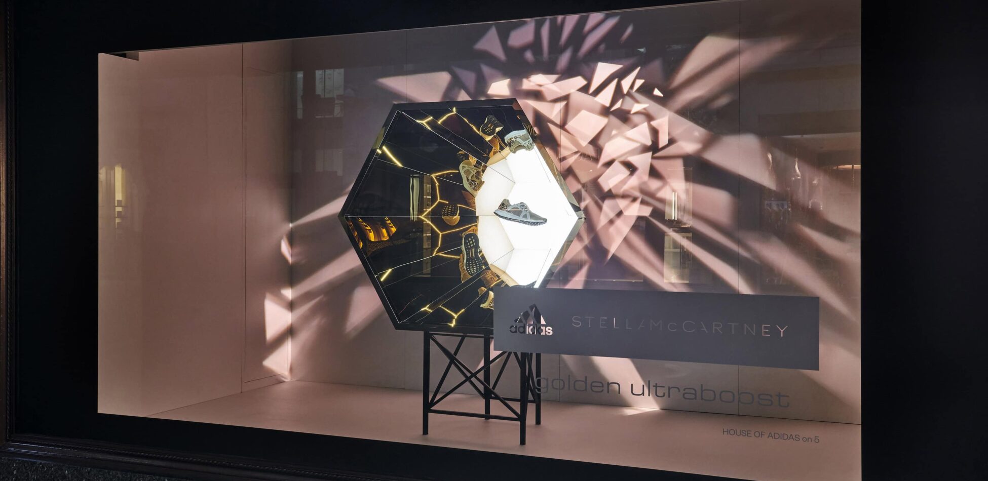 Adidas Stella Harrods - Design4Retail